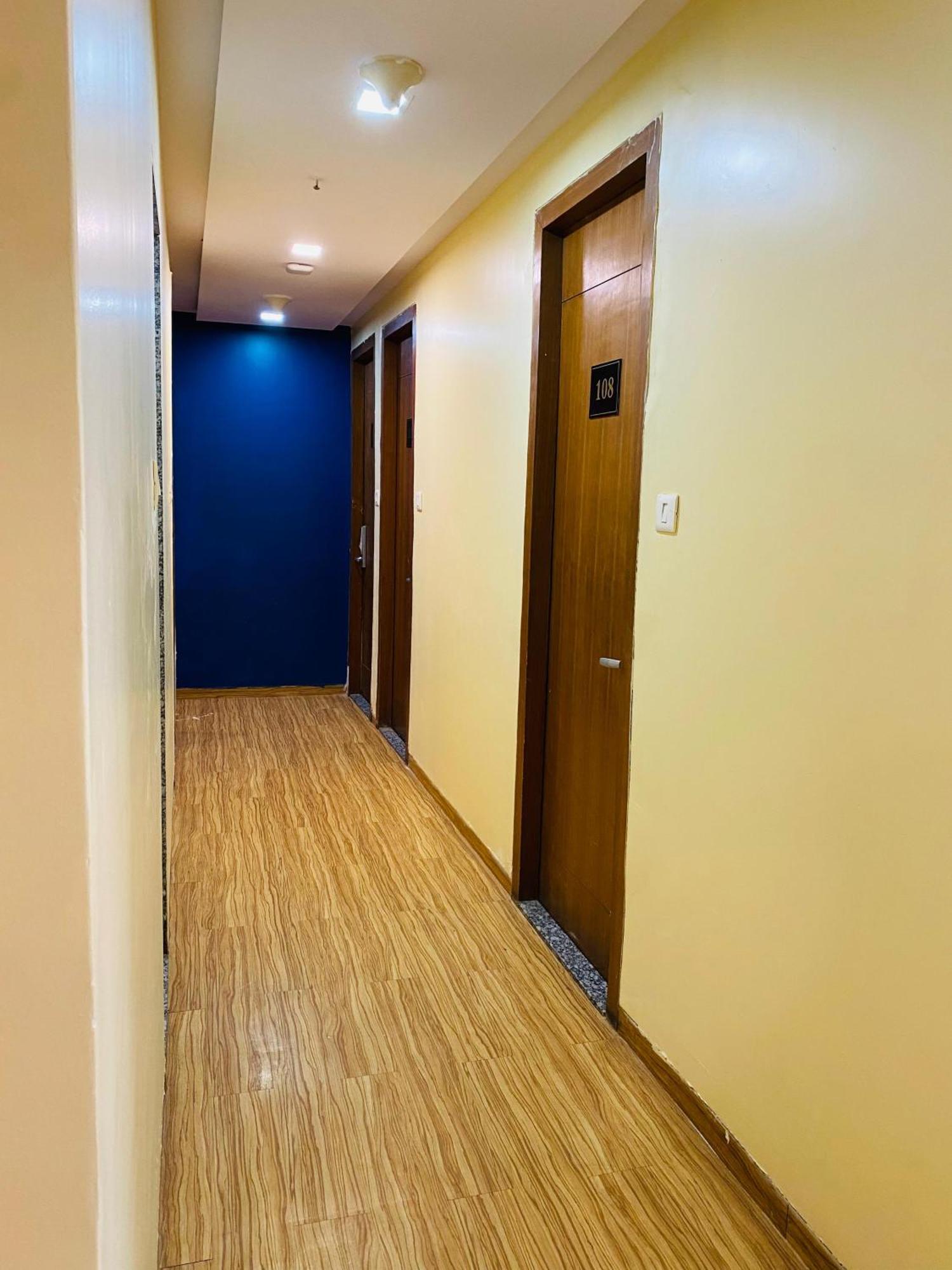 Hotel Arton Regency Near Terminal 2 Airport Mumbai Bagian luar foto